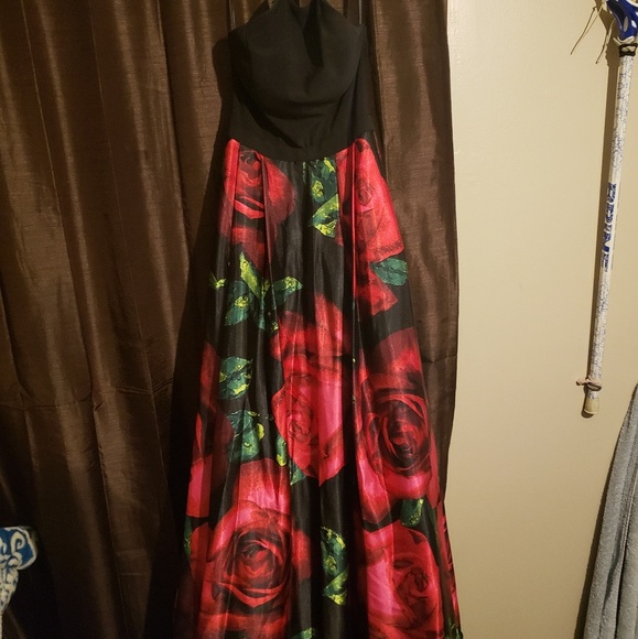 David's Bridal Dresses & Skirts - Prom Dress